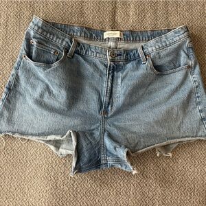 Abercrombie 90’s relaxed cutoff denim shorts